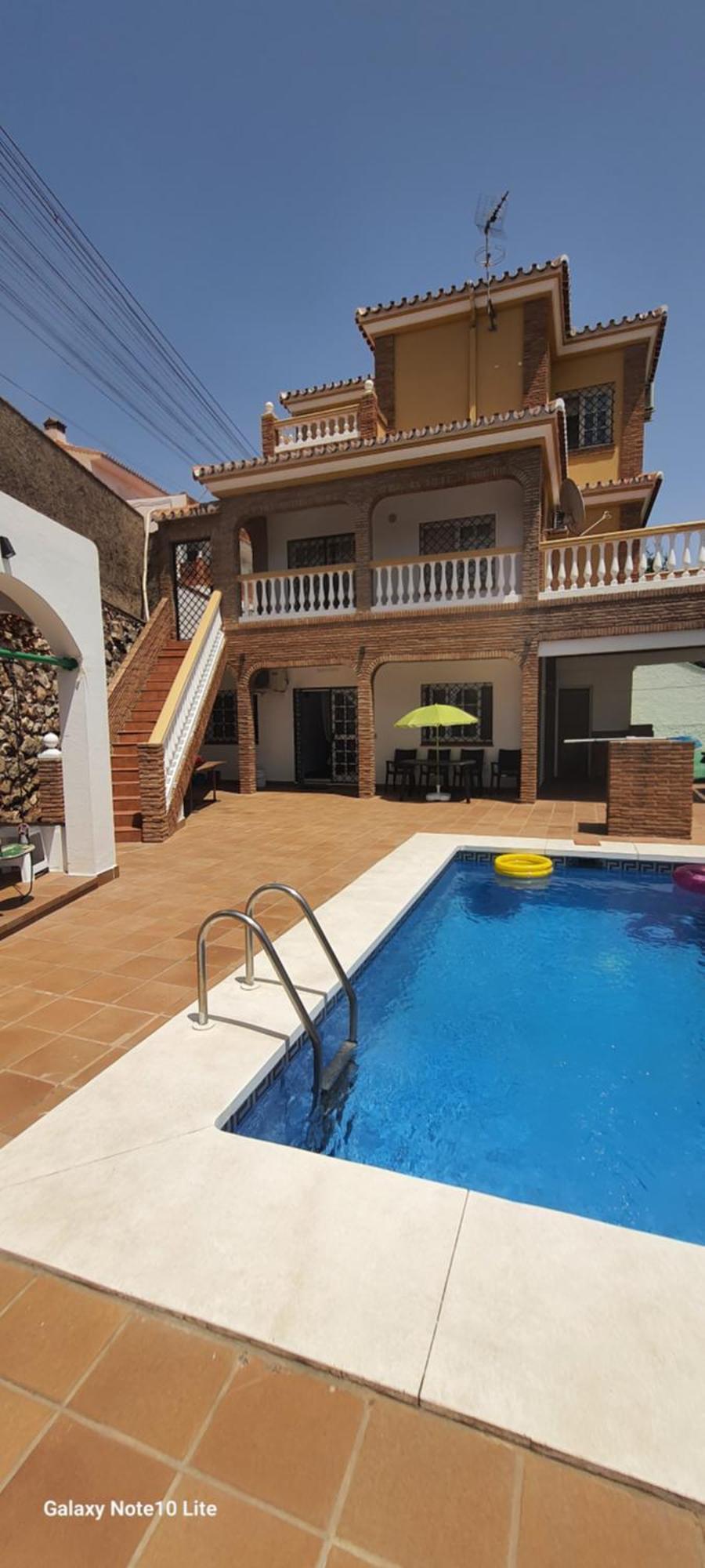 Uf Holiday House Malaga Exterior photo